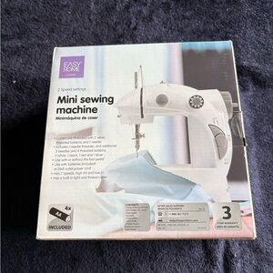 Easy Home White Mini Sewing Machine
